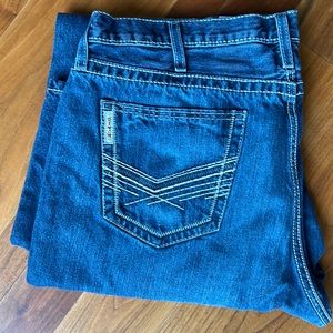 Men’s Cinch Grant Jeans in great condition. Size 38 x 36